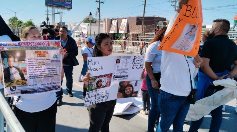 Impiden participación de “Amor por los desaparecidos” en desfile revolucionario  